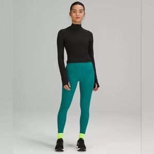 It's Rulu Cropped Half Zip